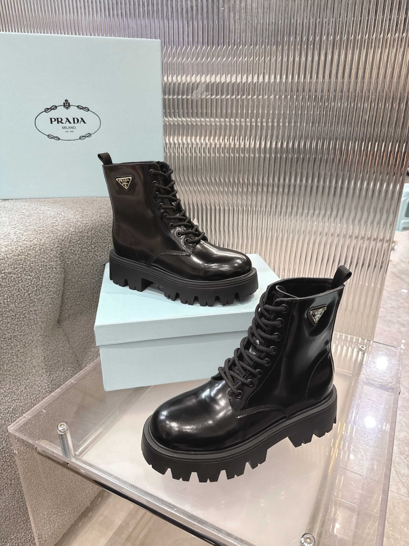 Pra*a boots